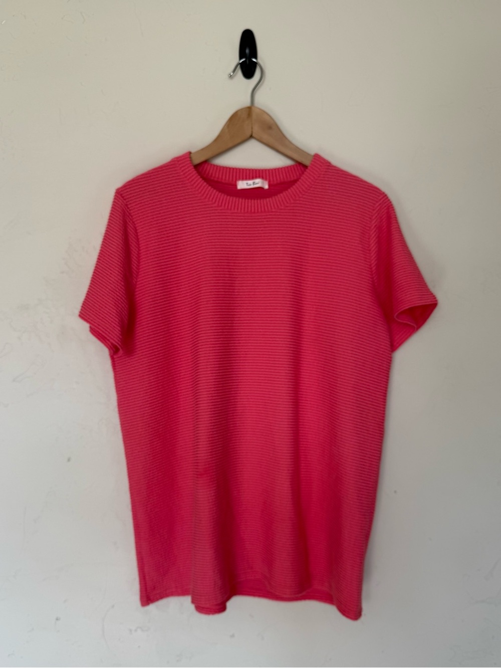 Women’s Crewneck Short-Sleeve Knit Shirt — Pink